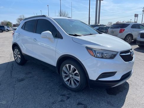 Used 2018 Buick Encore Preferred FWD image 2