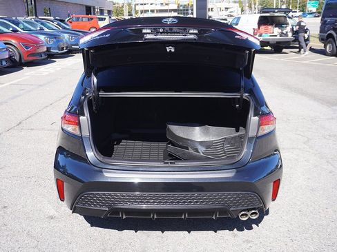 Used 2021 Toyota Corolla SE image 16