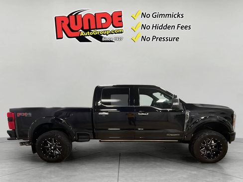 Used 2023 Ford F250 Platinum AWD/4WD image 7