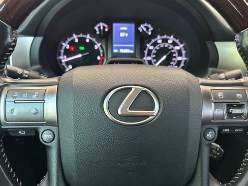 Used 2019 Lexus GX 460 Luxury AWD/4WD image 26