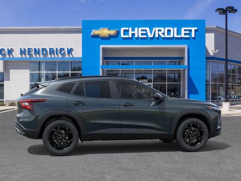 New 2026 Chevrolet Trax LT image 7