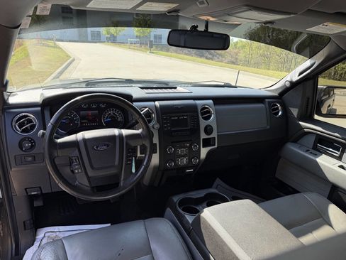 Used 2014 Ford F150 XLT w/ Equipment Group 302A Luxury AWD/4WD image 19