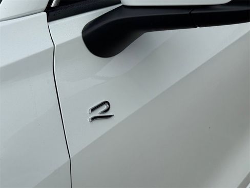 New 2026 Volkswagen Tiguan SEL R-Line image 5