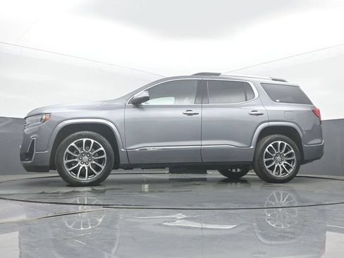 Used 2022 GMC Acadia Denali w/ Denali Ultimate Package AWD/4WD image 48