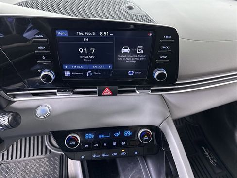 Used 2022 Hyundai Elantra SEL w/ Convenience Package image 13