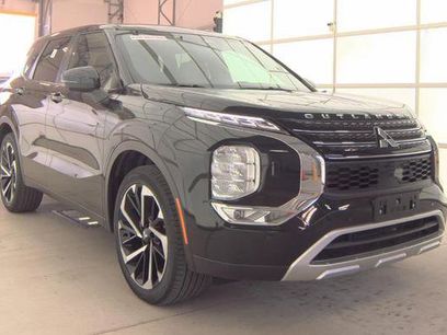 Used 2024 Mitsubishi Outlander SE