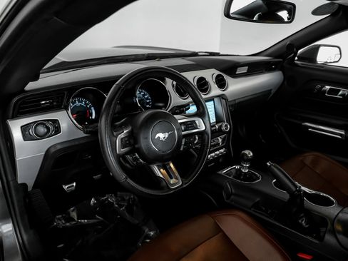 Used 2016 Ford Mustang Premium RWD image 2