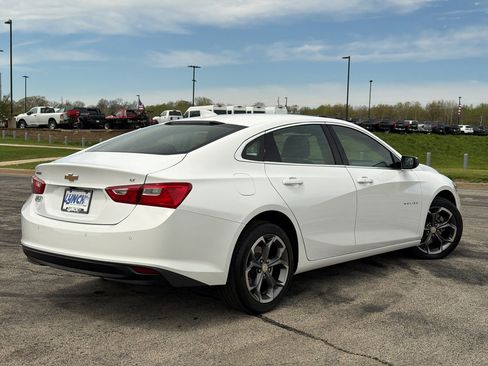 Used 2024 Chevrolet Malibu LT FWD image 4
