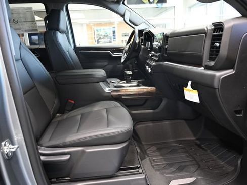 New 2026 GMC Sierra 1500 Elevation w/ Elevation Premium Package image 13