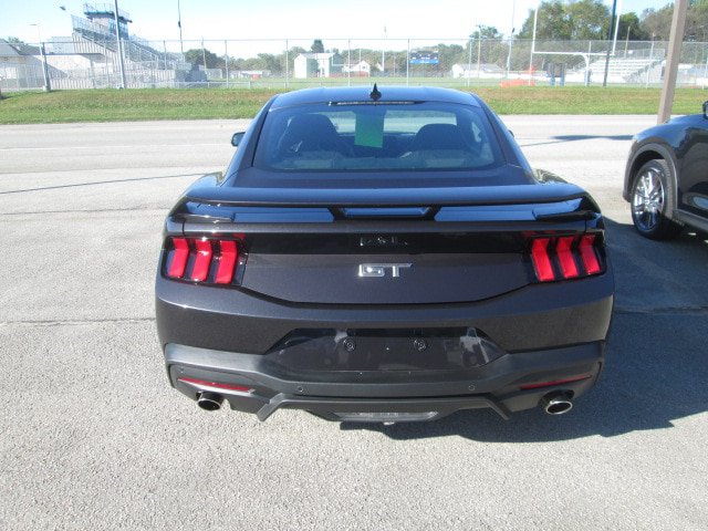Used 2024 Ford Mustang GT Premium w/ GT Performance Package RWD image 7