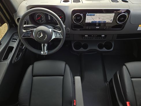 New 2026 Mercedes-Benz Sprinter 2500 image 14