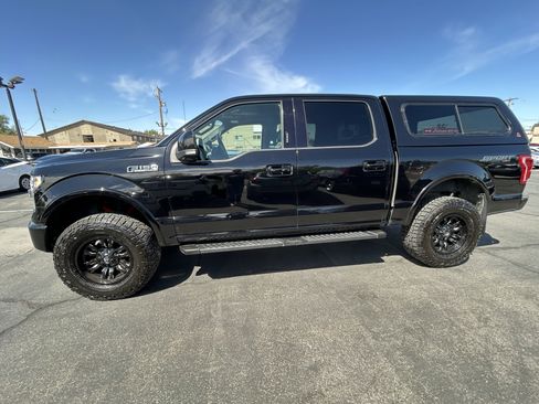 Used 2017 Ford F150 Lariat w/ Equipment Group 501A Mid AWD/4WD image 5