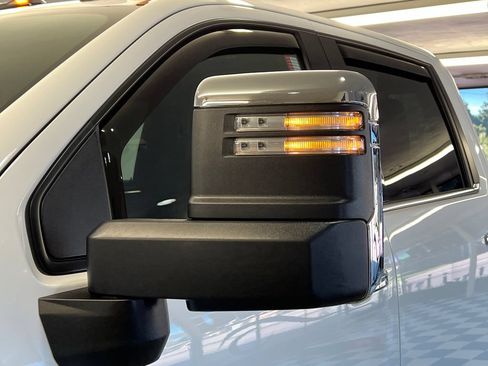 Used 2025 Chevrolet Silverado 2500 LTZ AWD/4WD image 6