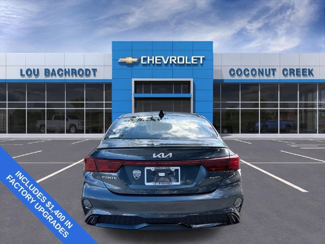 Used 2024 Kia Forte GT-Line w/ GT-Line Premium Package FWD image 7