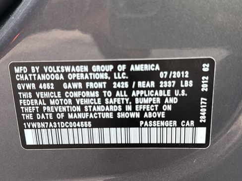 Used 2013 Volkswagen Passat TDI SE image 32