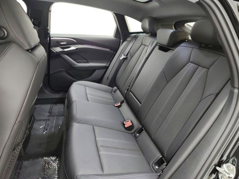 Used 2025 Audi A6 e-tron Premium Plus w/ Premium Plus RWD image 13