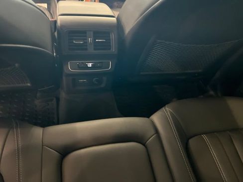 Used 2023 Audi Q5 2.0T Premium Plus w/ Premium Plus Package AWD/4WD image 15