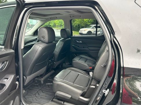Used 2019 Chevrolet Traverse LT AWD/4WD image 25