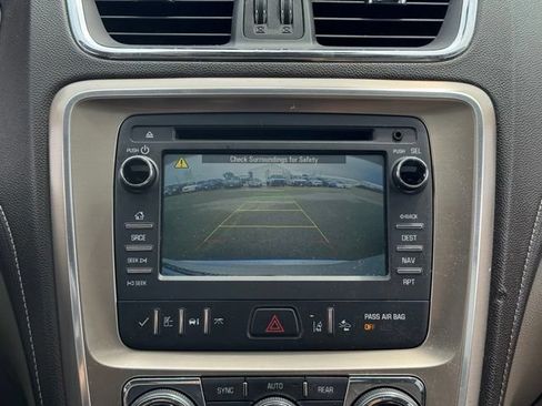 Used 2015 GMC Acadia Denali AWD/4WD image 4