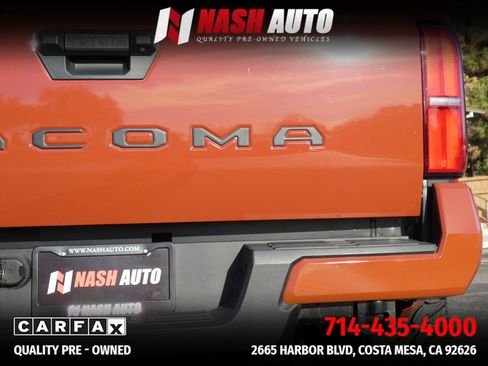 Used 2025 Toyota Tacoma TRD Off-Road AWD/4WD image 8