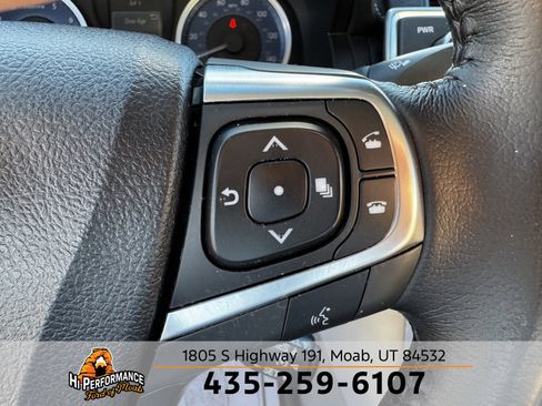 Used 2016 Toyota Camry XLE image 22