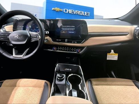 New 2026 Chevrolet Equinox ACTIV w/ Convenience Package III image 5