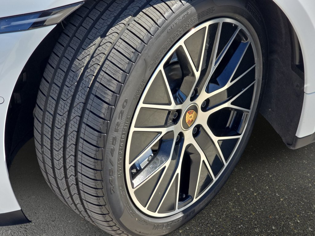 Used 2023 Porsche Taycan GTS AWD/4WD image 35