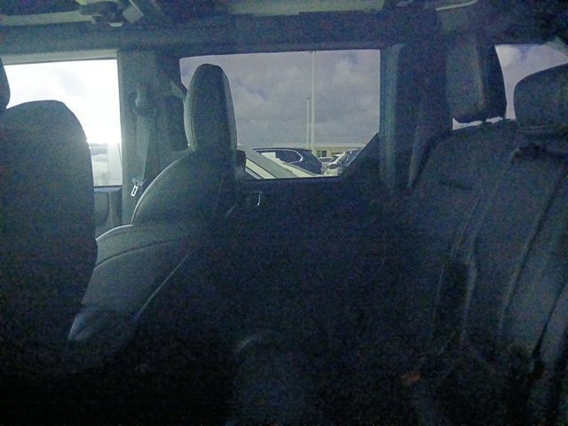 Used 2025 Ford Bronco Raptor AWD/4WD image 12