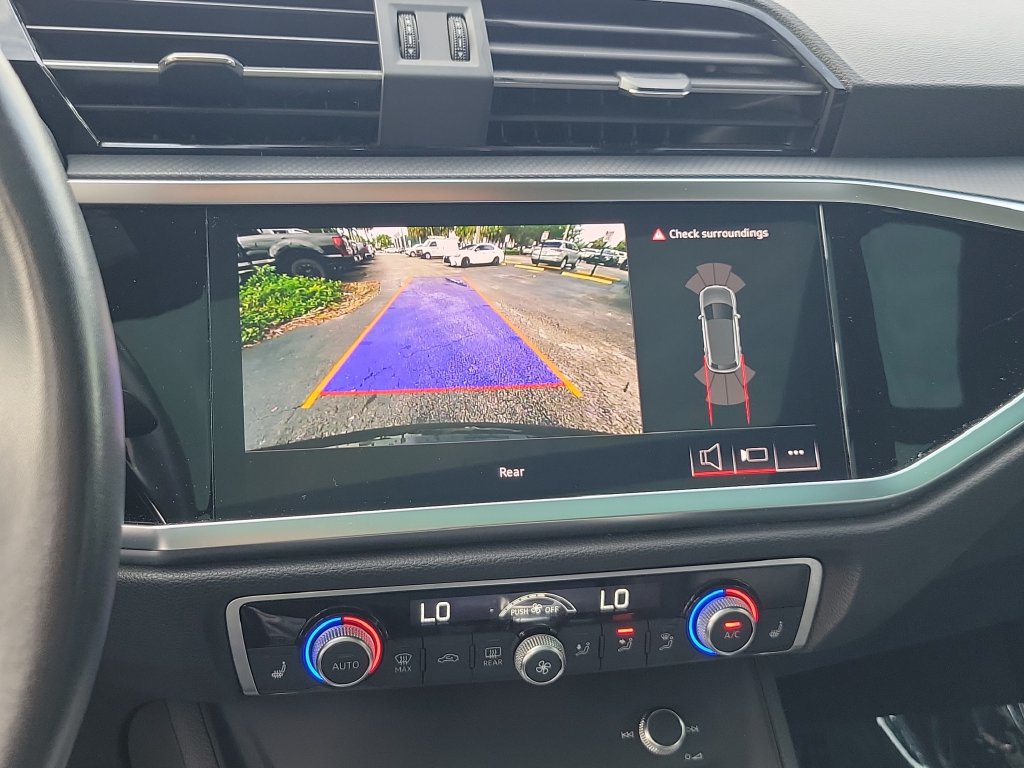 Used 2025 Audi Q3 2.0T Premium AWD/4WD image 37