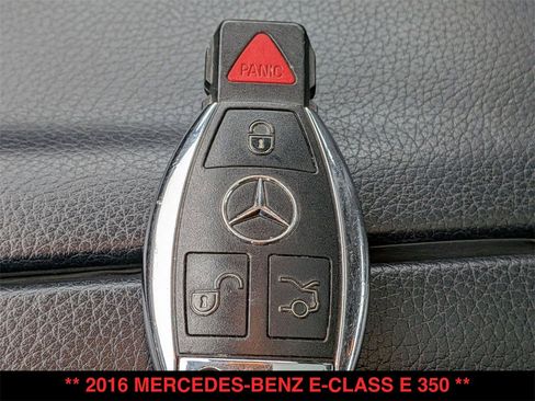 Used 2016 Mercedes-Benz E 350 4MATIC Sedan image 29