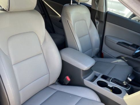 Used 2017 Kia Sportage EX image 10