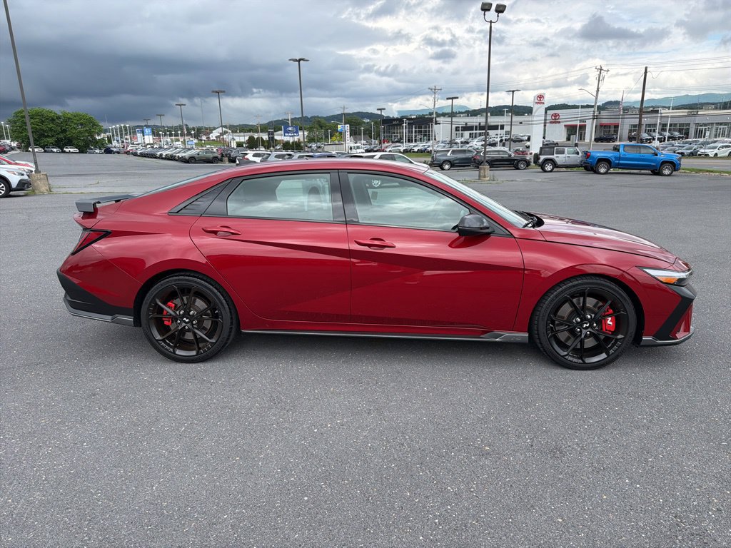 Used 2025 Hyundai Elantra N FWD image 6