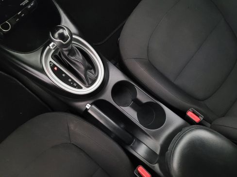 Used 2019 Kia Soul FWD image 26