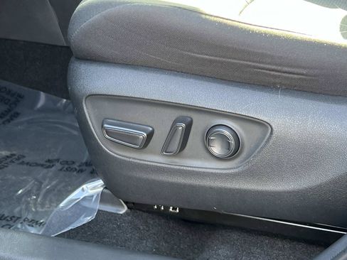 Used 2023 Toyota RAV4 XLE w/ Convenience Package FWD image 20