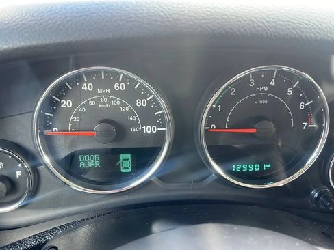Used 2017 Jeep Wrangler Unlimited Sport w/ Quick Order Package 24S AWD/4WD image 18