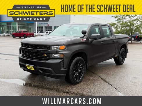 Used 2021 Chevrolet Silverado 1500 W/T w/ Z71 Off-Road Package AWD/4WD image 1