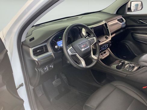 Used 2023 GMC Acadia SLT w/ Preferred Package AWD/4WD image 33
