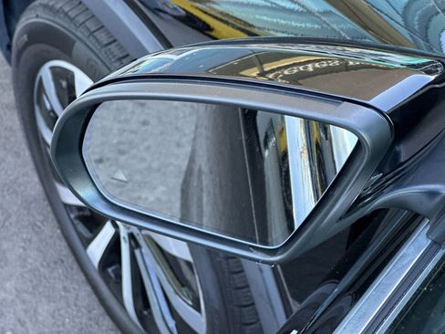 Certified 2021 Mercedes-Benz GLB 250 image 10