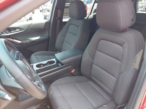 Used 2025 Chevrolet Equinox LT w/ Safety and Technology Package FWD image 14