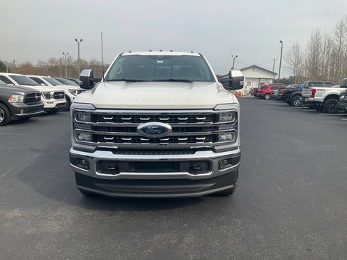 New 2026 Ford F250 Lariat w/ Chrome Package AWD/4WD image 2