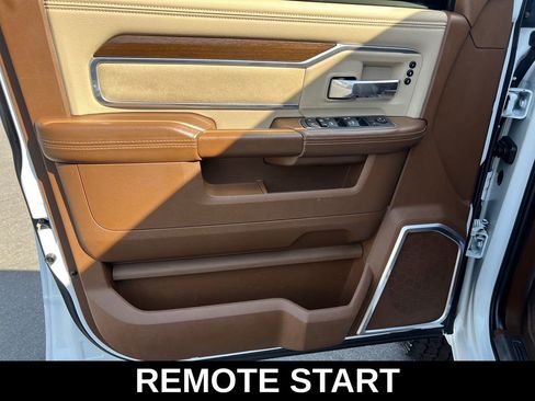 Used 2022 RAM 2500 Laramie image 12