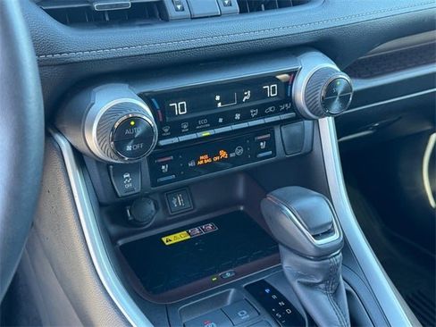 Used 2024 Toyota RAV4 Limited w/ Advanced Technology Package image 22