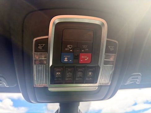 Used 2019 RAM 1500 Sport w/ Level 2 Equipment Group AWD/4WD image 40