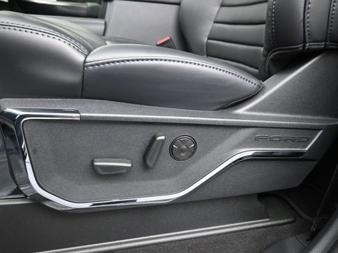 New 2026 Ford F250 Platinum image 12