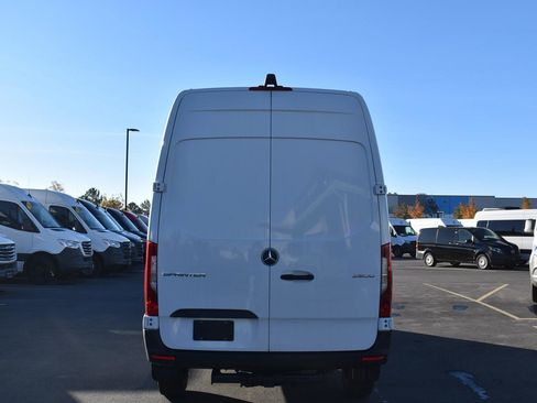 New 2025 Mercedes-Benz Sprinter 2500 image 7