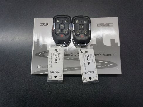 Used 2019 GMC Yukon SLT w/ Open Road Package image 20