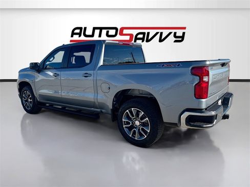 Used 2025 Chevrolet Silverado 1500 LT image 5