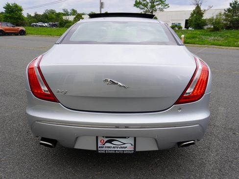 Used 2011 Jaguar XJ RWD image 6
