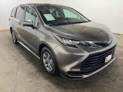 Certified 2024 Toyota Sienna LE