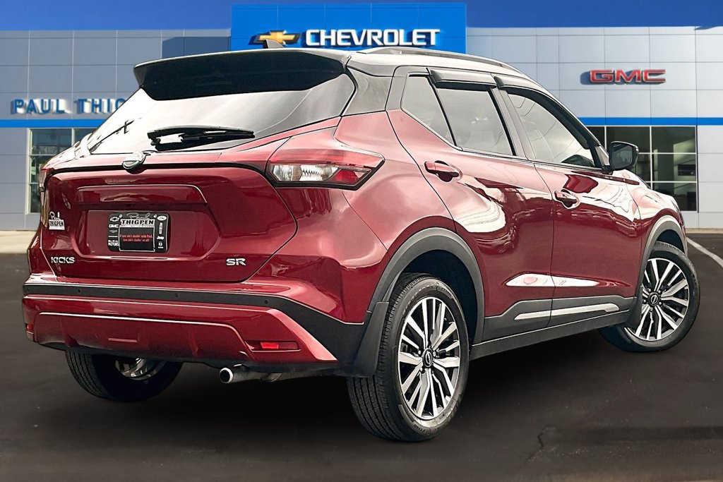 Used 2024 Nissan Kicks SR FWD image 6
